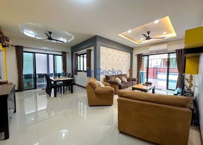 3 Bedrooms House East Pattaya H011890