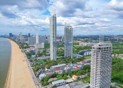 2 Bedrooms Condo in Reflection Jomtien C011889