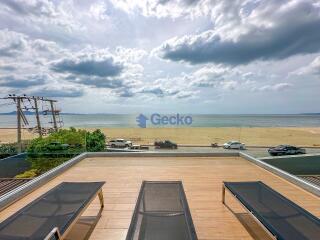 2 Bedrooms Condo in Reflection Jomtien C011889