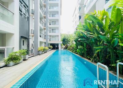 Spacious 2-bed Condo in The Place Pratumnak