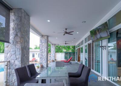 Luxurious 4-Bedroom Villa for Sale in East Pattaya