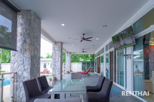 Luxurious 4-Bedroom Villa for Sale in East Pattaya