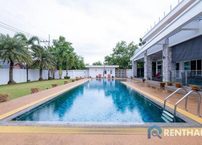 Luxurious 4-Bedroom Villa for Sale in East Pattaya