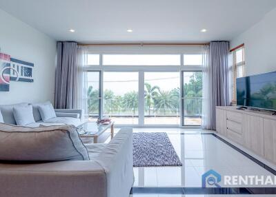 Luxurious 4-Bedroom Villa for Sale in East Pattaya