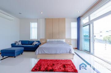 Luxurious 4-Bedroom Villa for Sale in East Pattaya