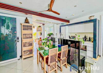 Luxurious 3bed Condo in Pattayas Pure Sunset Beach