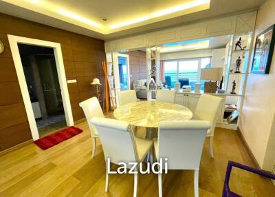 CHA AM LAGUNA CONDOMINIUM : Stunning 2 Bed Beachfront Condo at Cha am