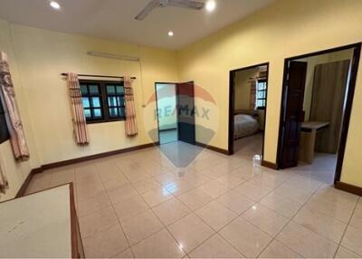 384 Sqm., 3 Beds, 2 Baths Townhouse listed for ฿ 3,900,000.