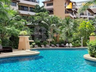 Garden View 1 Bed 1 Bath Condo in Jomtien