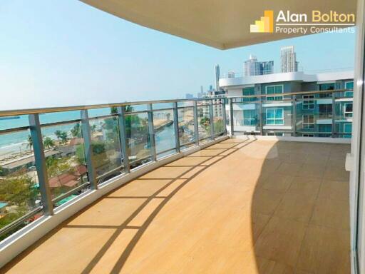 Front Facing Ocean View 2 Bed 1 Bath Condo in Na Jomtien