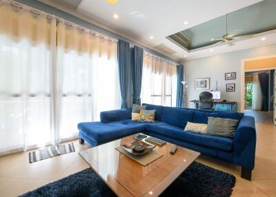 3 Bed Condo For Rent In Jomtien - The Residence