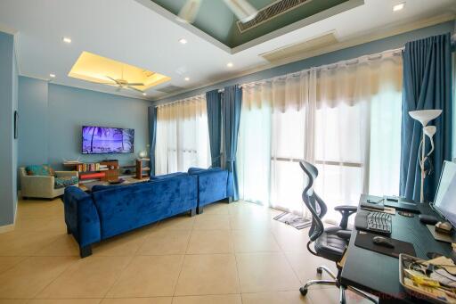 3 Bed Condo For Sale In Jomtien - The Residence