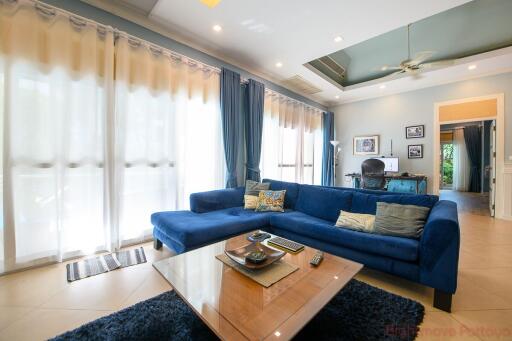 3 Bed Condo For Sale In Jomtien - The Residence