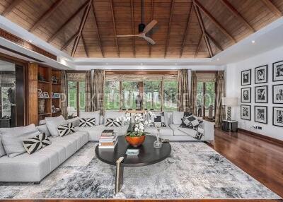 SUR22288: Skyline Villa with Ocean Views – A Pinnacle of Luxury Living in Surin