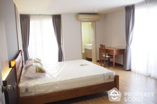 2-BR Apt. near BTS Phloen Chit