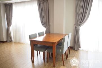 2-BR Apt. near BTS Phloen Chit