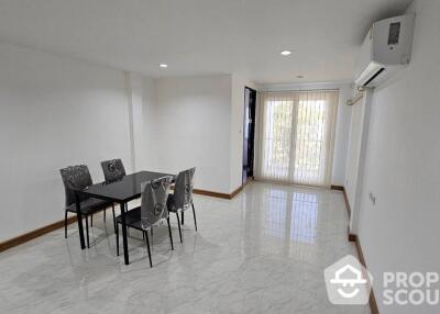 4-BR Townhouse in Bang Chak