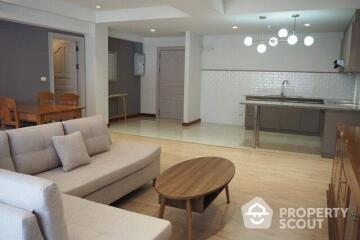 2-BR Apt. near BTS Phloen Chit