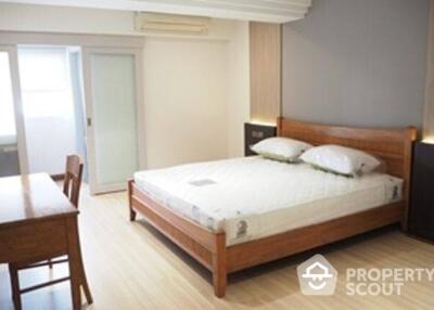 2-BR Apt. near BTS Phloen Chit