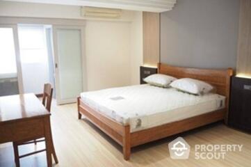 2-BR Apt. near BTS Phloen Chit