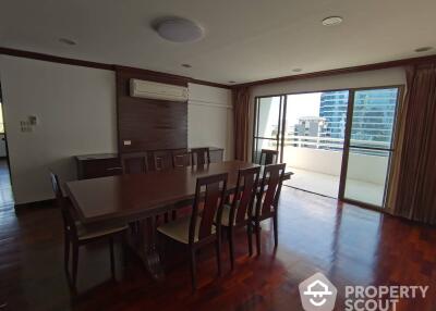 3-BR Condo at Regent On The Park1 (sukhumvit26) Condominium near BTS Phrom Phong (ID 514545)