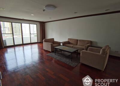 3-BR Condo at Regent On The Park1 (sukhumvit26) Condominium near BTS Phrom Phong (ID 514545)