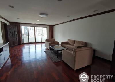 3-BR Condo at Regent On The Park1 (sukhumvit26) Condominium near BTS Phrom Phong (ID 514545)