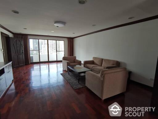 3-BR Condo at Regent On The Park1 (sukhumvit26) Condominium near BTS Phrom Phong (ID 514545)