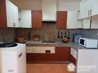 2-BR Apt. near BTS Phrom Phong