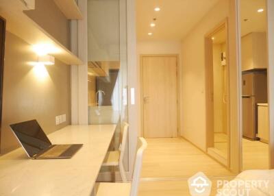 1-BR Condo at Life One Wireless near BTS Phloen Chit