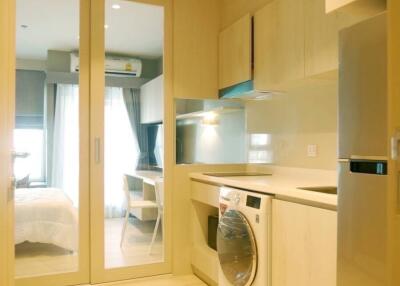 1-BR Condo at Life One Wireless near BTS Phloen Chit