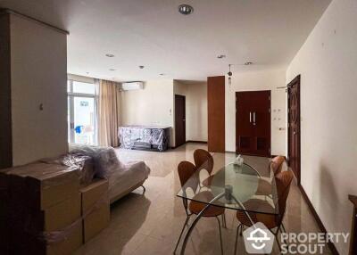 1-BR Condo at River Heaven Chareonkrung in Bang Kho Laem