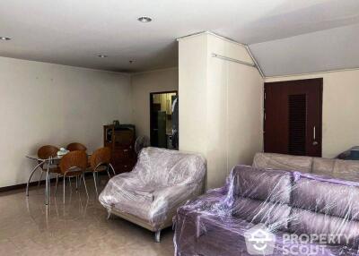 1-BR Condo at River Heaven Chareonkrung in Bang Kho Laem