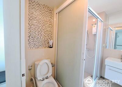 1-BR Condo at Life Ratchadapisek near MRT Huai Khwang