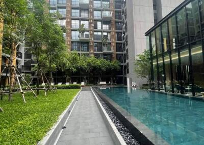 1-BR Condo at Noble Ambience Sukhumvit 42 near BTS Ekkamai