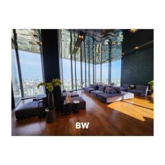 1-BR Condo at Whizdom Essence Sukhumvit near BTS Punnawithi