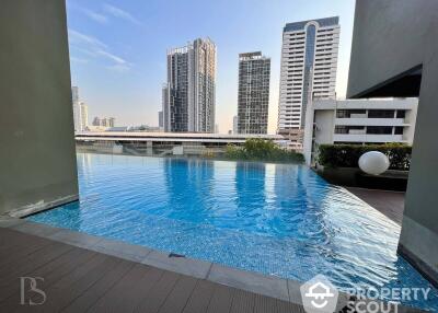 1-BR Condo at Hive Sathorn near BTS Krung Thon Buri