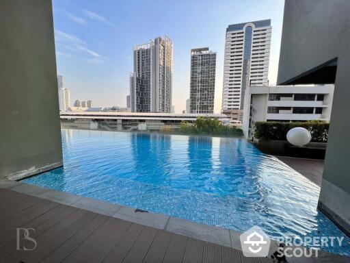 1-BR Condo at Hive Sathorn near BTS Krung Thon Buri