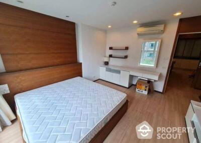 1-BR Condo at The Aree Condominium near BTS Ari