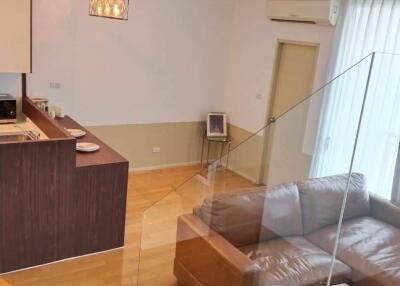 1-BR Condo at Villa Ratchatewi near BTS Phaya Thai