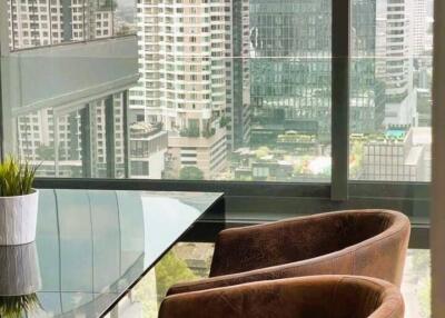 2-BR Condo at Ashton Silom near BTS Chong Nonsi