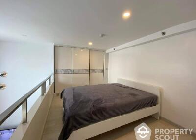 1-BR Condo at Knightsbridge Prime Sathorn near BTS Saint Louis