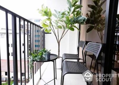 2-BR Condo at Blossom Condo @ Sathorn-Charoenrat near BTS Surasak