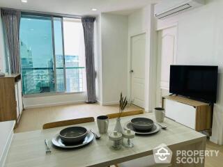 2-BR Condo at Sathorn House Condominium near BTS Surasak