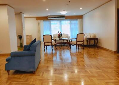 3-BR Apt. near BTS Phrom Phong