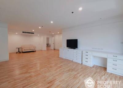 4-BR Apt. near BTS Phrom Phong