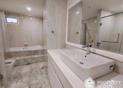 4-BR Apt. near BTS Phrom Phong