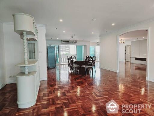 4-BR Apt. near BTS Phrom Phong