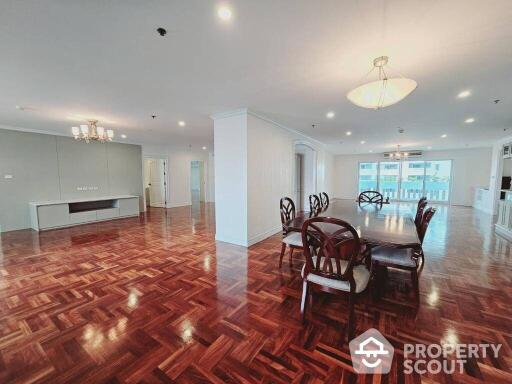 4-BR Apt. near BTS Phrom Phong