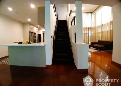 4-BR Apt. near BTS Phrom Phong